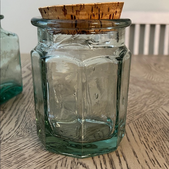 Set of Two Green Glass Jars with Cork Lids - Picture 6 of 9